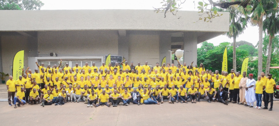 企鹅体育vip在线全站2024尼日利亚经销商大会圆满落幕